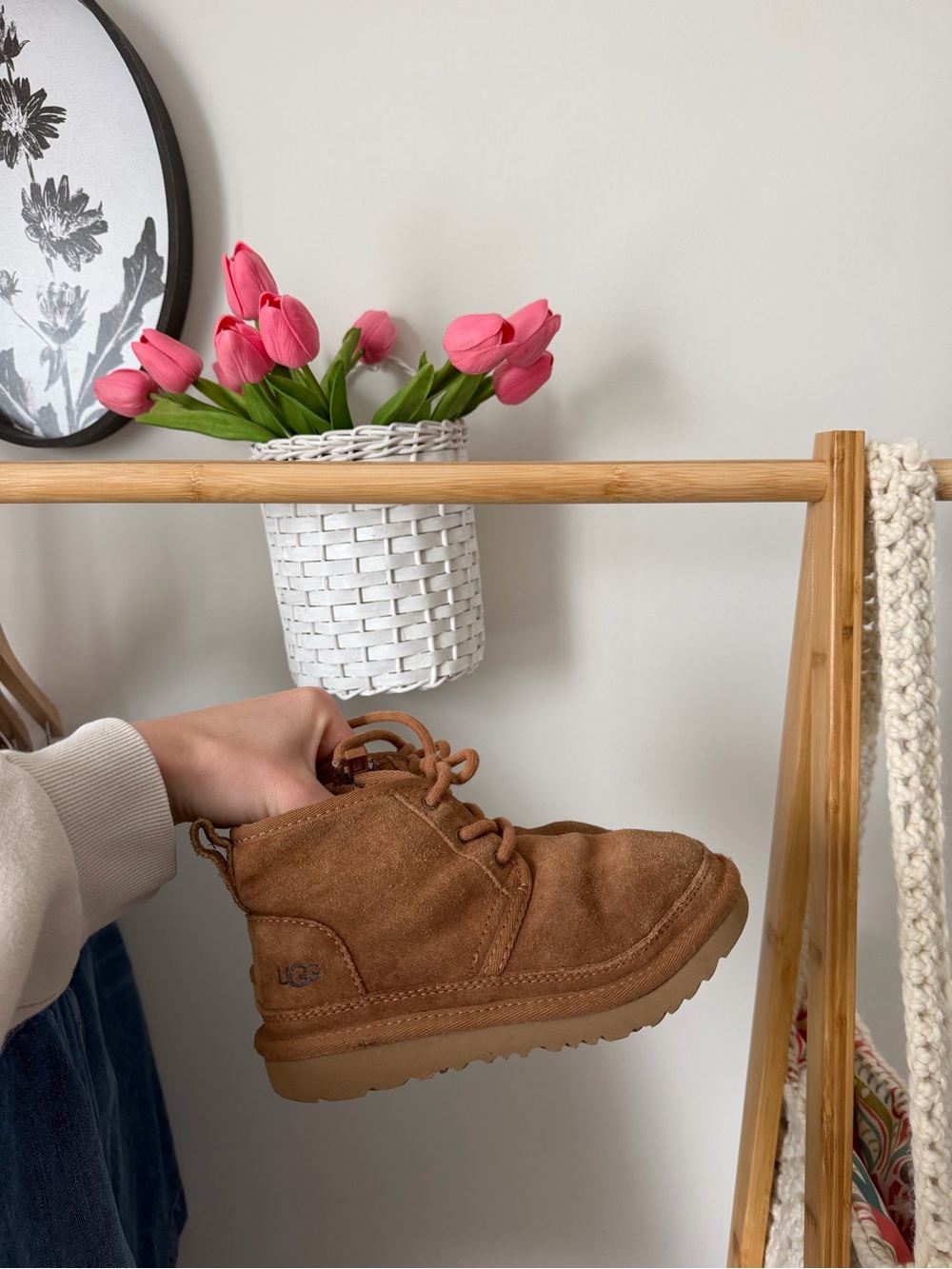 UGG Chestnut Lace-Up Suede boots